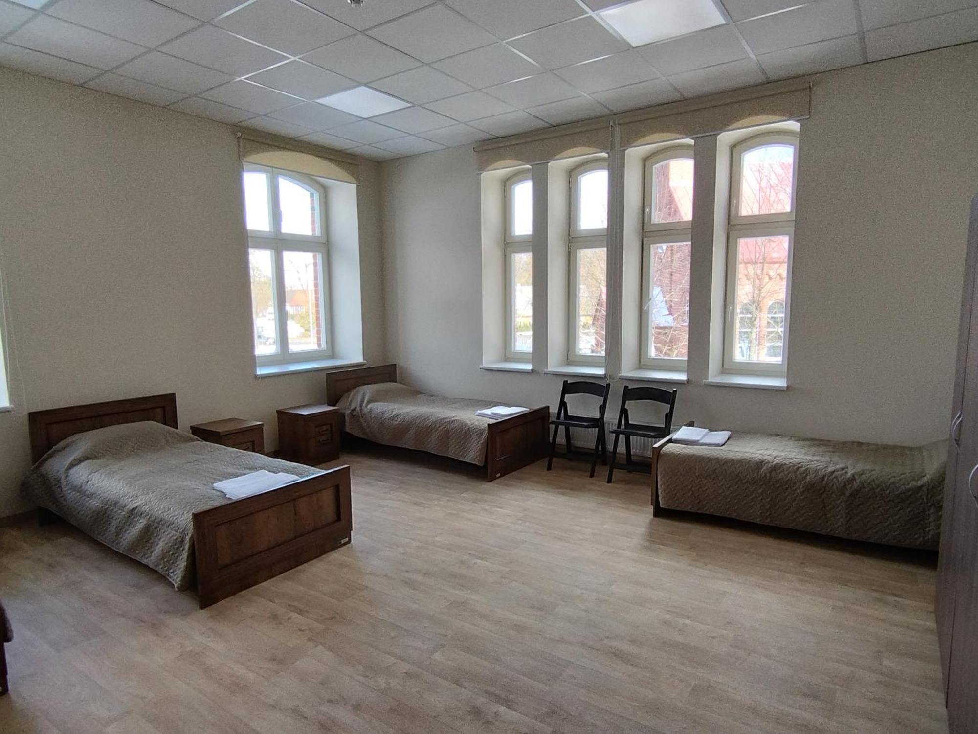 Hotel Eglute à Šilutė Extérieur photo